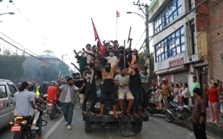 尼泊尔共党政府倒台 分析：或震动中南海