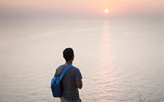 孩子表现的吊儿啷当 其实他在遮掩内心焦虑