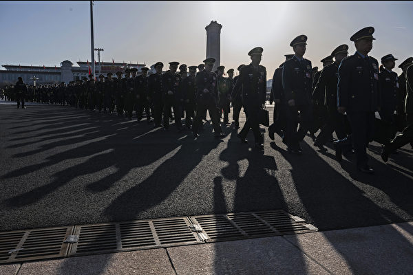 王友群：中共军队大清洗的三大动向