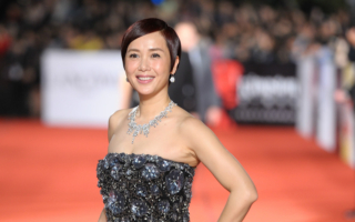 蒋雯丽被爆包养男大生 起诉博主获赔12余万元