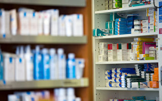 川普宣布对药品征收100%关税 日欧英回应