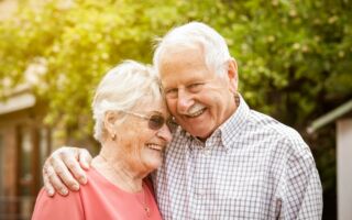 专家：养成两个小习惯 夫妻关系会日久弥坚