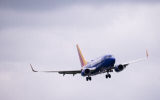 预订廉价航班应该注意什么“危险信号”？