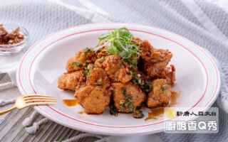 【厨娘香Q秀】照烧酱炸鸡和芥末味噌蔬果沙拉