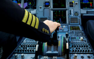 不是你想的那样 打破有关飞行员的8个误解