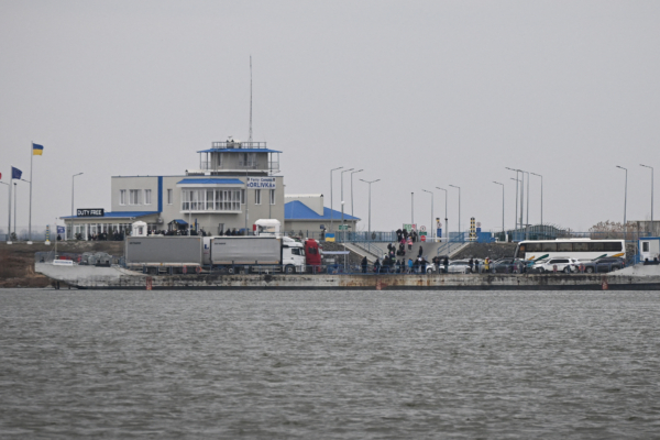 中国移民船在多瑙河非法越境时翻覆 1死