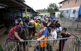 中国女子被美遣返途中逃出 巴拿马警方留置