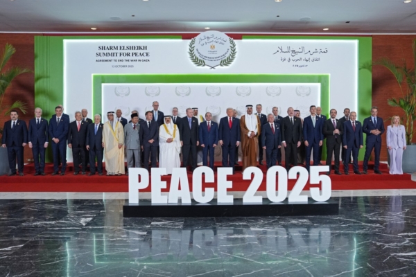 川普参加埃及和平峰会 签加沙停火协议