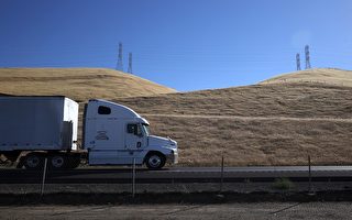 拖车半夜被盗 含1500万美元苹果产品和芯片