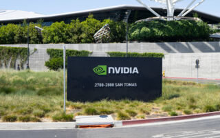 分析：中国公司为何不得不依赖英伟达芯片