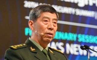 三中全会免去秦刚中委职务 确认对李尚福处分