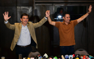 玻利维亚新总统承诺修复对美关系