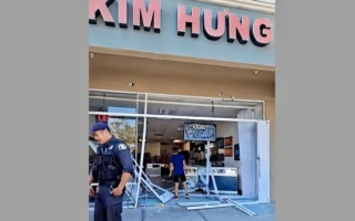 加州珠宝店老板遭抢劫后中风 康复中