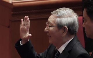 四中全会敏感期 王岐山露面朱镕基“发声”