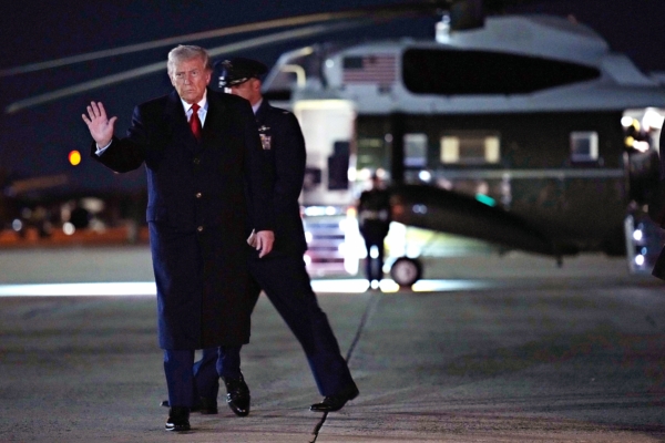 川普罕见邀高市同乘直升机 强化美日同盟