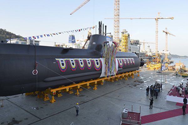 川普:批准韩国在费城船厂建核动力潜舰