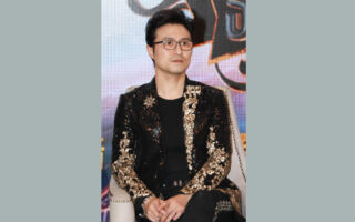 汪峰演唱会频跑调 网友调侃“证明是真唱”