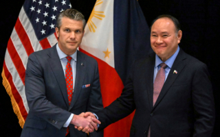 美菲组建特遣队 加强南海战备 反制中共