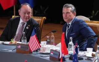 海格塞斯:美准备分享技术 助盟友抗共