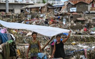 组图:台风海鸥重创菲律宾 至少66死26失踪