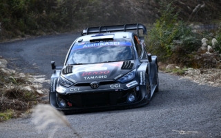 身为昂贵跑车公司CEO 为何开丰田车上班