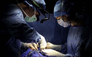 昆明医院一天31台移植手术 器官来源引质疑