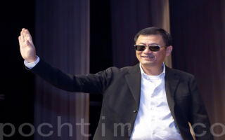 王家卫录音风波延烧 警方通报 更多细节披露