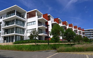 购房者面临高额费用上涨