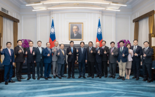 日本前大臣会赖清德：台湾有事等于世界有事