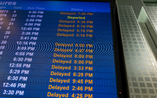 纽瓦克机场航班连日延误 FAA推改革措施