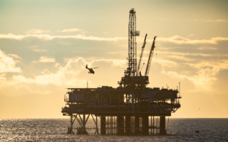 川普政府批准佛州等三州近海钻油