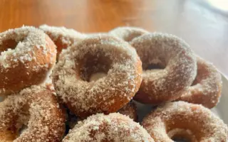 烤苹果西打甜甜圈 秋天经典美味超疗愈