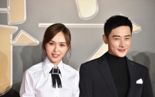 罗晋被传婚变之际 经纪人发布罗父离世噩耗