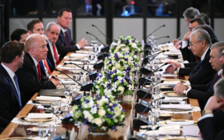 杨威：中亚五国向美国靠拢 中共又失算