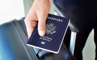 出国旅行 当心护照因为这个原因不能使用