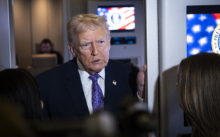 川普:暂停庇护申请审批将维持“很长时间”