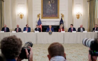 戴尔、优步与高盛CEO领头力挺“川普账户”