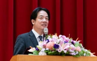 赖清德出席自由中国论坛 盼凝聚人民力量抗共