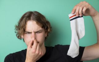 同一双袜子可以穿两次以上再洗吗？