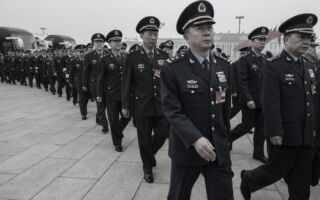 敏感时间 习亲信钟绍军露面被封杀 坐姿遭讽