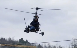 四川村民讲述网红“唐飞机”坠机身亡细节