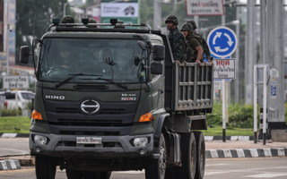 泰柬边境再燃战火 泰国战机袭击柬埔寨