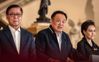 边境冲突升级 泰国宣布对柬埔寨维持军事行动