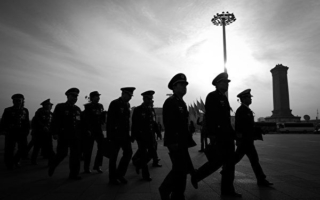 王友群：四中全会后 中共十二个异常之透视