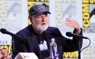 导演罗伯雷纳家中2死 警方研判疑似他杀