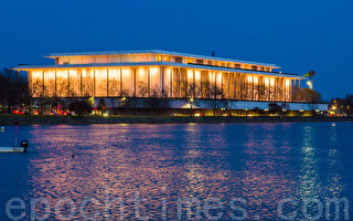 川普撤换肯尼迪中心董事成员 拟自己当主席