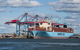 马士基货轮穿越红海 关键航线迎重启曙光