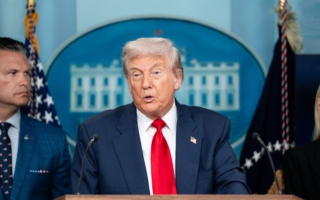 美俄就乌克兰问题会谈前 川普称接近达共识