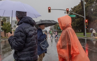 感恩节全美迎异常天气 加州或比往年更冷