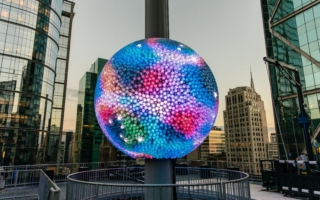 全美跨年仪式 除了水晶球还有大虾和樱桃